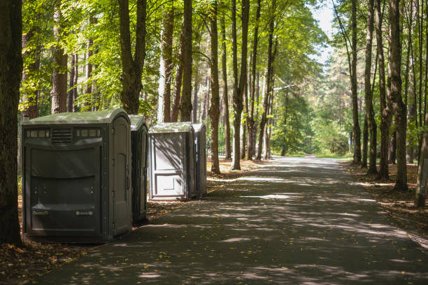 Best Porta potty delivery and setup  in Milford, IA